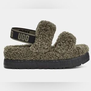 UGG Oh Fluffita Platform Sandals, UGG slides, Wool Slippers, Size 8